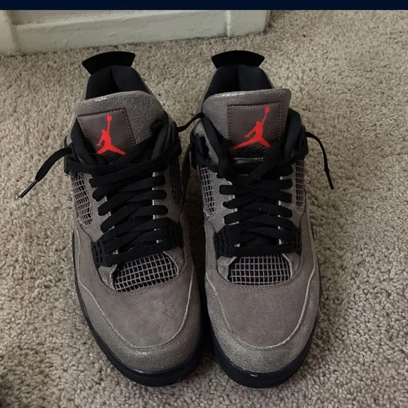 Jordan bundle. Size 11s. Message me for purchase of individual pair. NIKE Air Jordan 11 Rare Air JORDAN 11 AJ11 2025 IH0296-400  main image 3